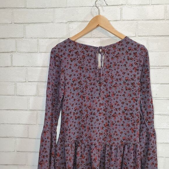 Mossimo Supply Co Floral Blouse - Picture 4 of 14